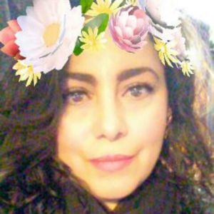 Meet your Posher, Lourdes